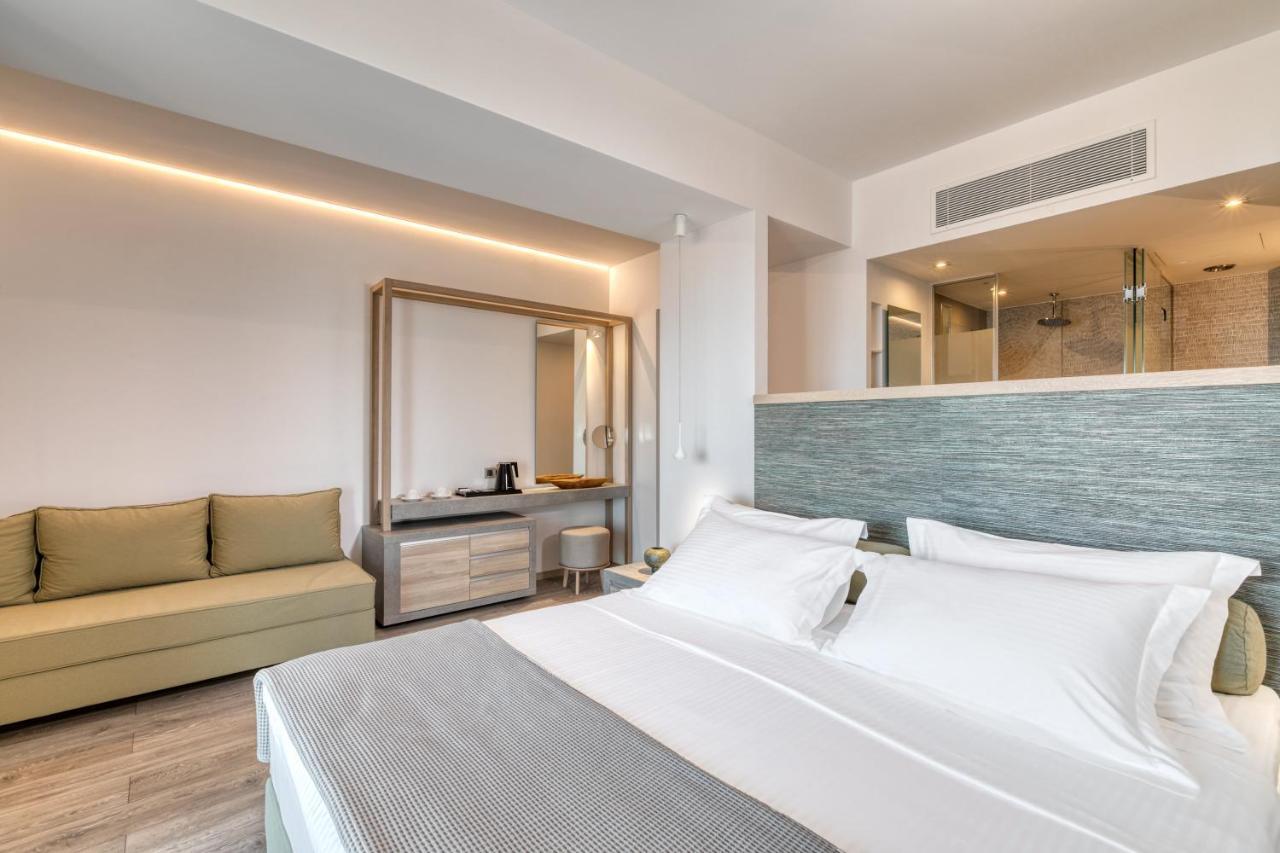 & Hotel 4*